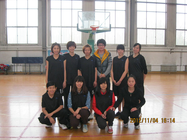11.5 教育科学学院男女篮在校“迎新杯”篮球赛上双双夺魁05