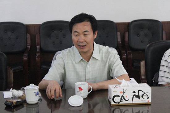 6.8 南京大学教授张光芒莅临我校进行学术报告02