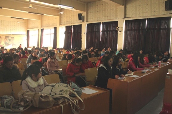 11.18 文学院《且歌且行,新一代大学生生活、学习、事业谈》03