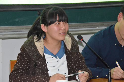 2013级新老生经验交流(一):历史学类专业交流会召开 (2)
