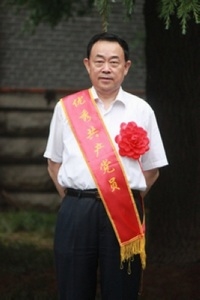 郭炳冉