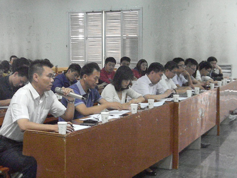 第十四届校学生会主席团竞岗答辩会举行3