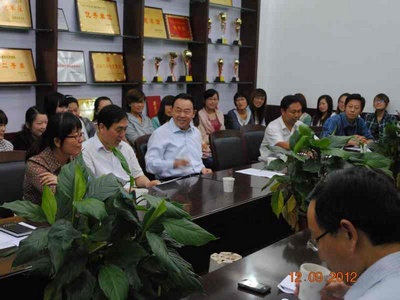 9.17 生命科学学院召开2012年研究生迎新大会03