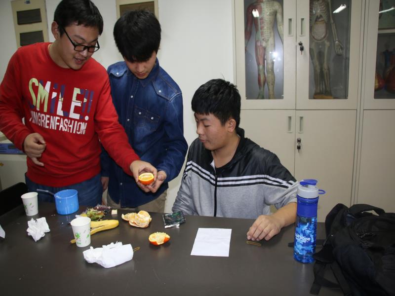 “生物嘉年华”系列活动之酸奶、果冻DIY