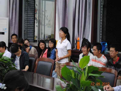9.17 生命科学学院召开2012年研究生迎新大会02