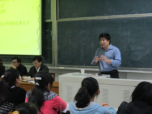 10.25 历史文化学院专业指导交流会成功举办04