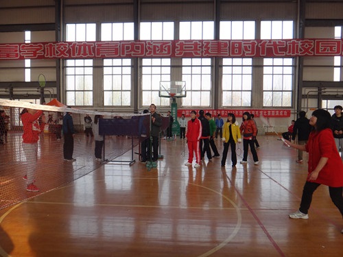 11.29 曲阜师范大学2012年“迎新杯”羽毛球赛圆满落幕04