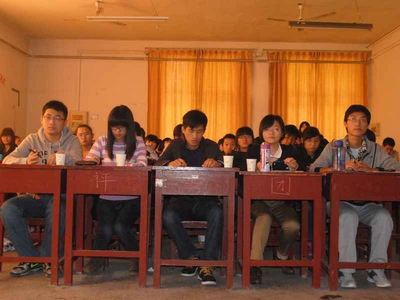 10.31 生命科学学院院“激扬青春,理性思辨”辩论赛拉开序幕01