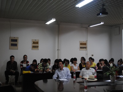5.16 华育平教授莅临生命科学学院做学术报告02