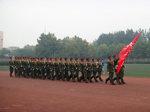 9.25 军训进行时——2012级军训圆满结束01