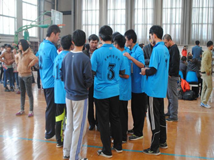 11.30传出精彩 扣出未来生科院排球健儿顽强拼搏 勇创佳绩3