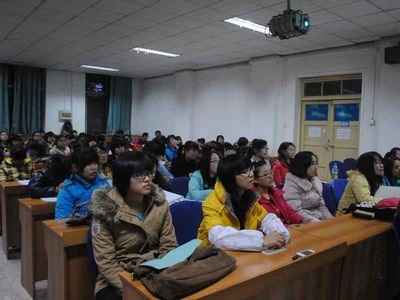 12.5 生命科学学院院“学子讲坛”之节能环保专家谈成功举办04