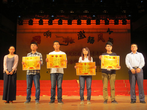 5.8 “唱响青春,激扬风采”历史文化学院举办纪念五四青年节班级合唱比赛 12