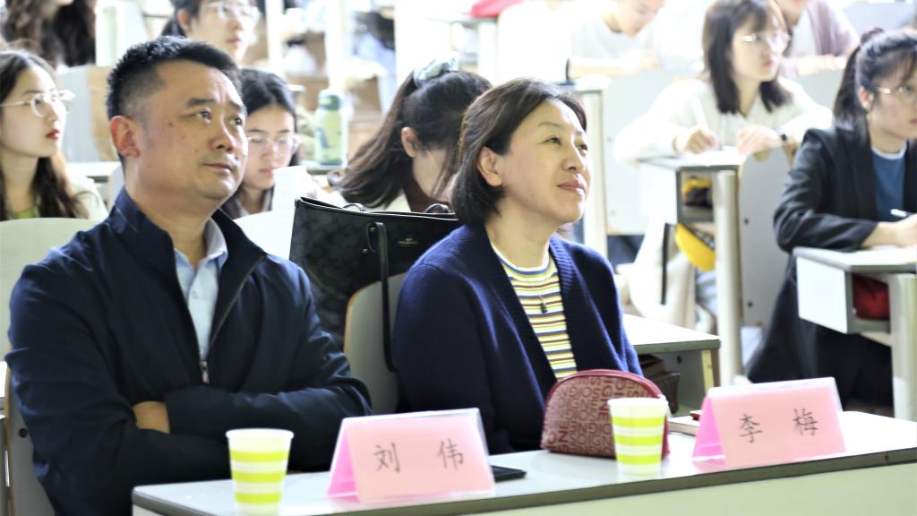 凝聚青春光芒照亮研路远方地理与旅游学院2021年考研经