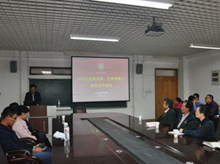 12.2中国科学院植物研究所高天刚博士、王锦秀博士来生命科学学院院作报告